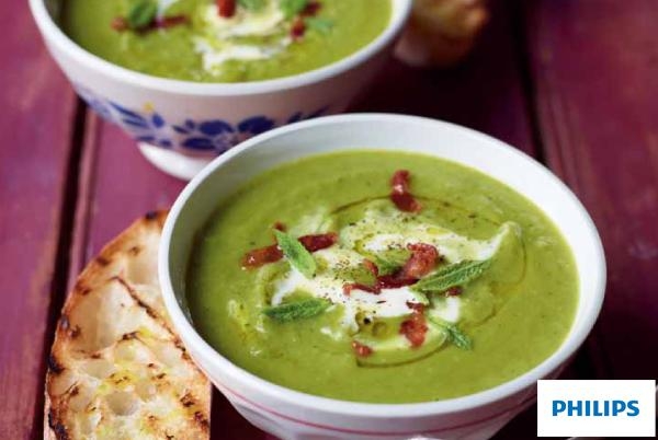Sopa de guisantes y menta con bacon crujiente