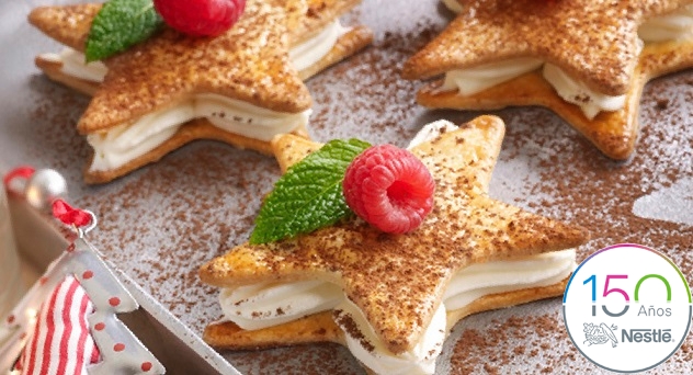 Estrellas con mousse de chocolate blanco