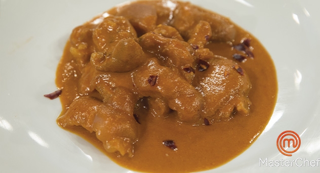 MasterChef 5: Manitas de cerdo con almendras