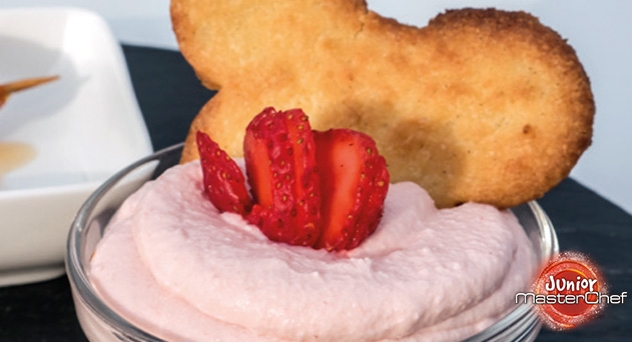 MasterChef Junior 5: Mousse de fresa y nata con galletas de Mickey