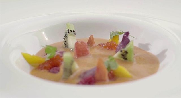 Gazpacho de sandía con gelatina de tomate