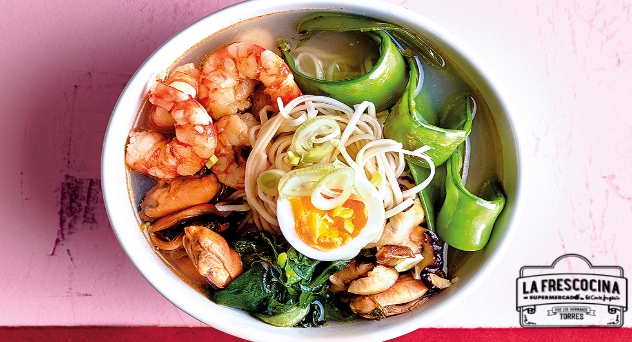 Sopa de fideos udon mar y montaña