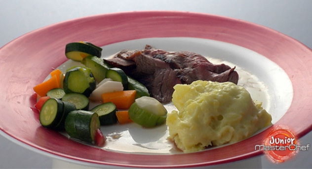MasterChef Junior 6: Rost-beef de buey con encurtidos y puré de patata ratte