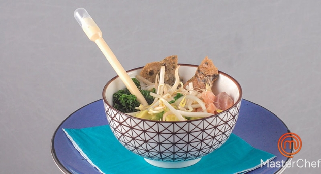 Masterchef 7: Poke de quinoa y salmón