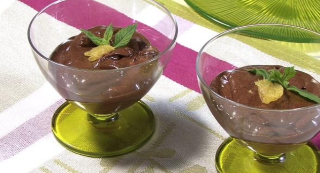 Mousse de chocolate y naranja