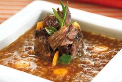 Lentejas estofadas con rabo de toro