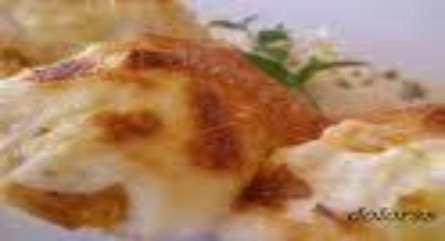 Macarrones  con  caballa  y  bechamel